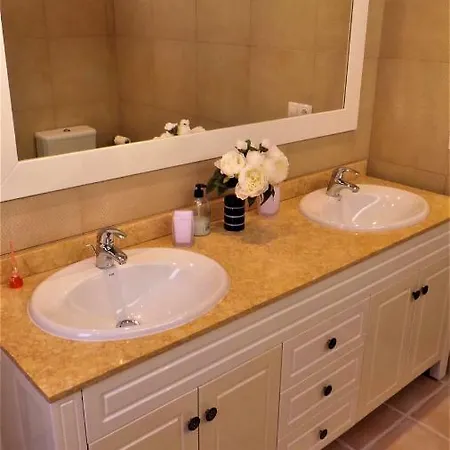 Carmen Dom wakacyjny